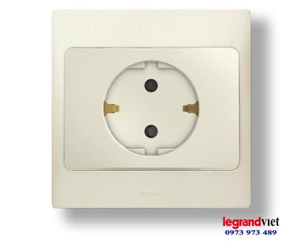 Ổ cắm Legrand Schuko màu trắng Mallia
